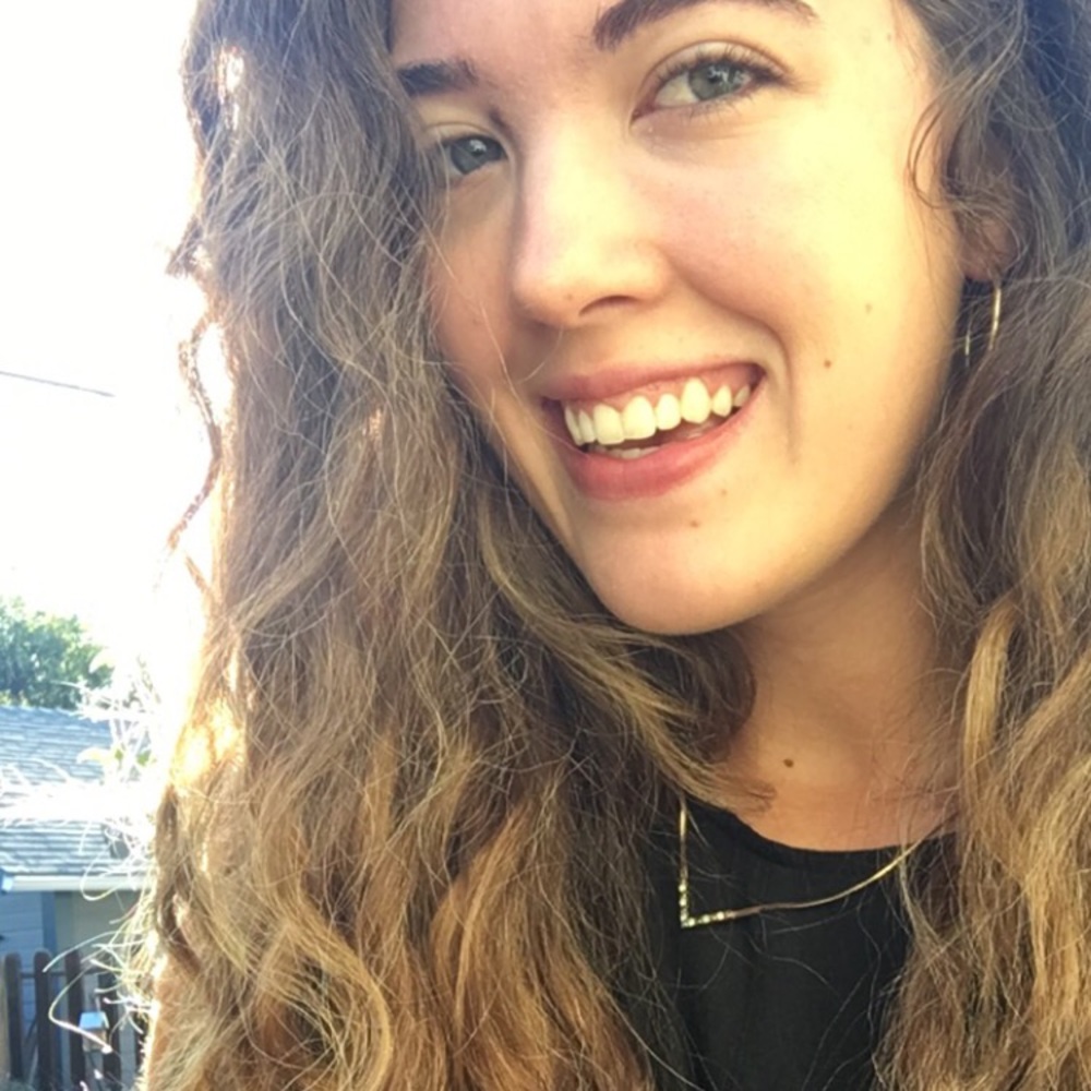 Meet your Posher, Nicole